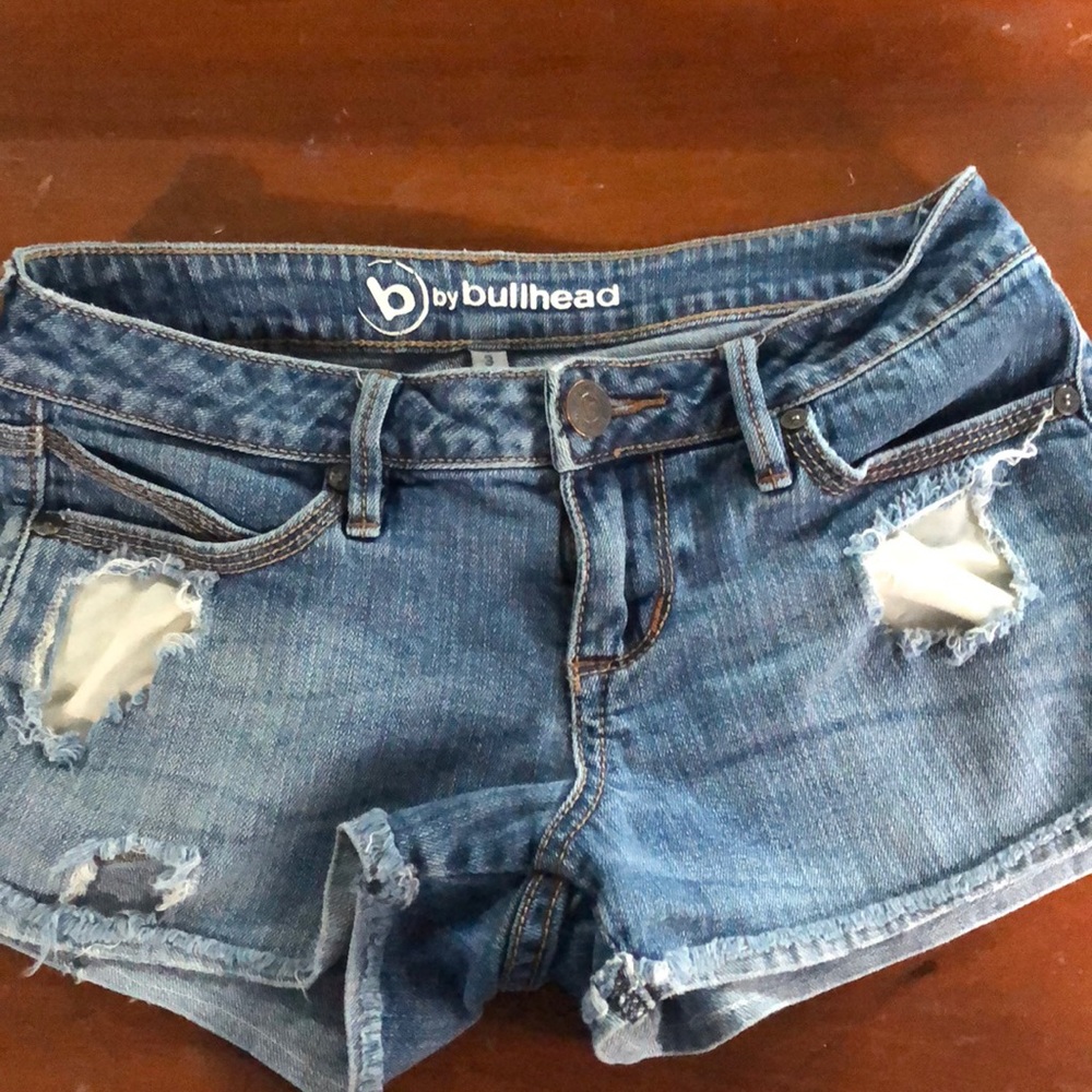 Short shorts